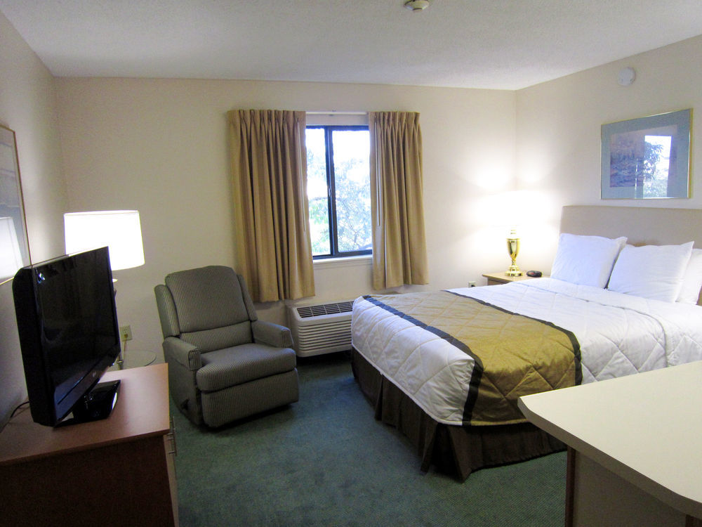 Hotel Suburban Columbus - Dublin